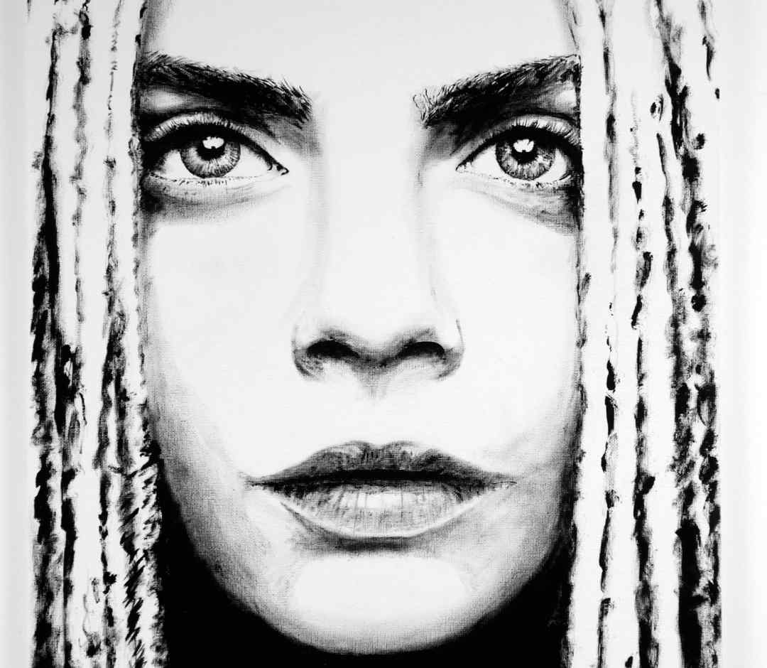 Cara Delevigne (Dreadlocks)